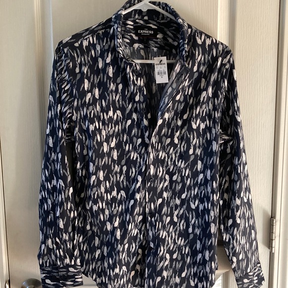 Express Other - New Express Performance Button-up with White and Grey Print